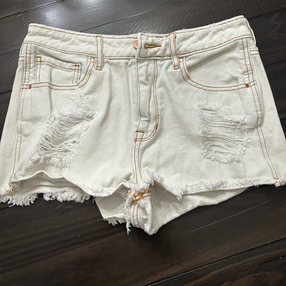 Bill head high rise shorts size 27